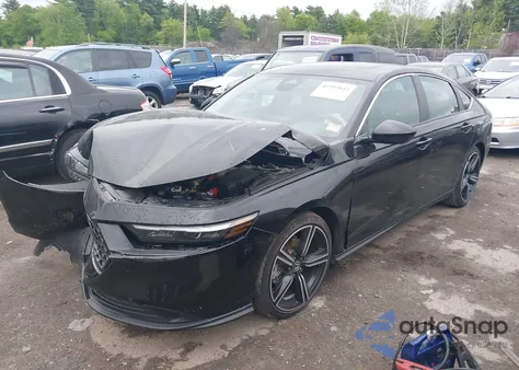 2024 Honda Accord Hybrid Sport z USA, uszkodzony, nr VIN 1HGCY2F53RA002743